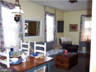 5878 Stump Road Pipersville, PA 18947 - Photo 4 of 6 Gallery Image 4