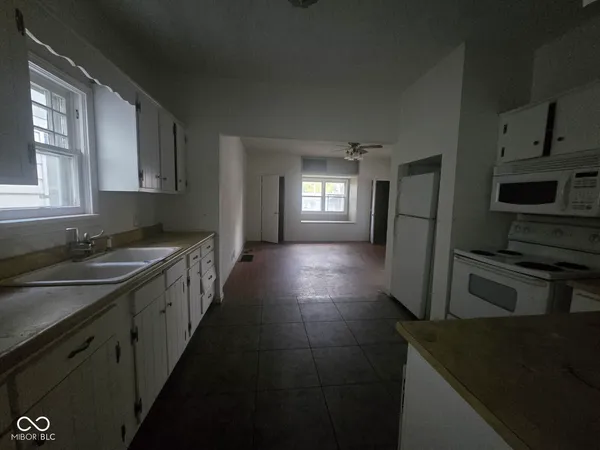 $89,900 | 2228 South 8th Street, Terre Haute, IN 47802