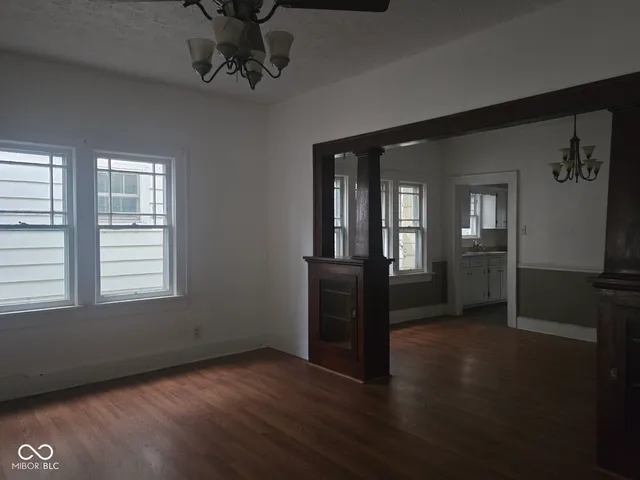 $100,000 | 2228 South 8th Street, Terre Haute, IN 47802