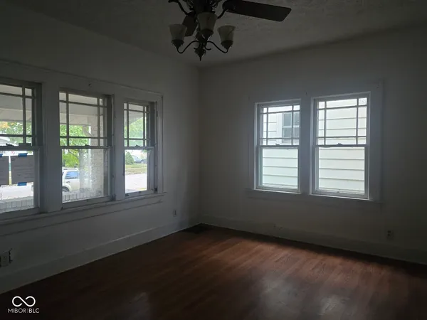 $89,900 | 2228 South 8th Street, Terre Haute, IN 47802