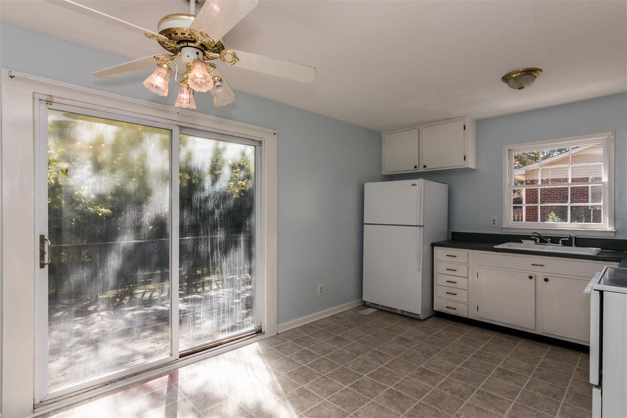 1506 Sedwick Road Durham, NC 27713 - Photo 5 of 21 Photo 5