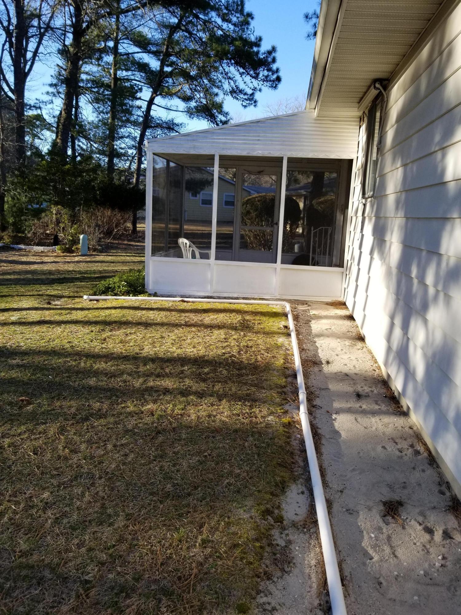 41 Constitution Boulevard Whiting, NJ 08759 - Photo 23 of 25 20190323_180245