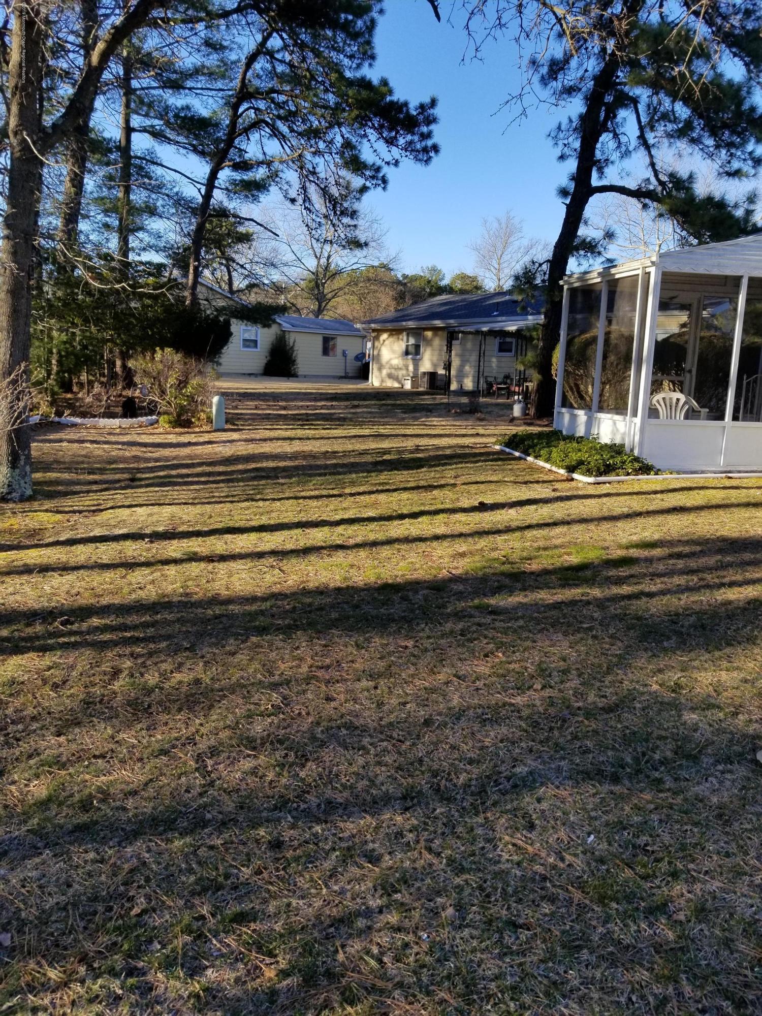 41 Constitution Boulevard Whiting, NJ 08759 - Photo 4 of 25 20190323_180234
