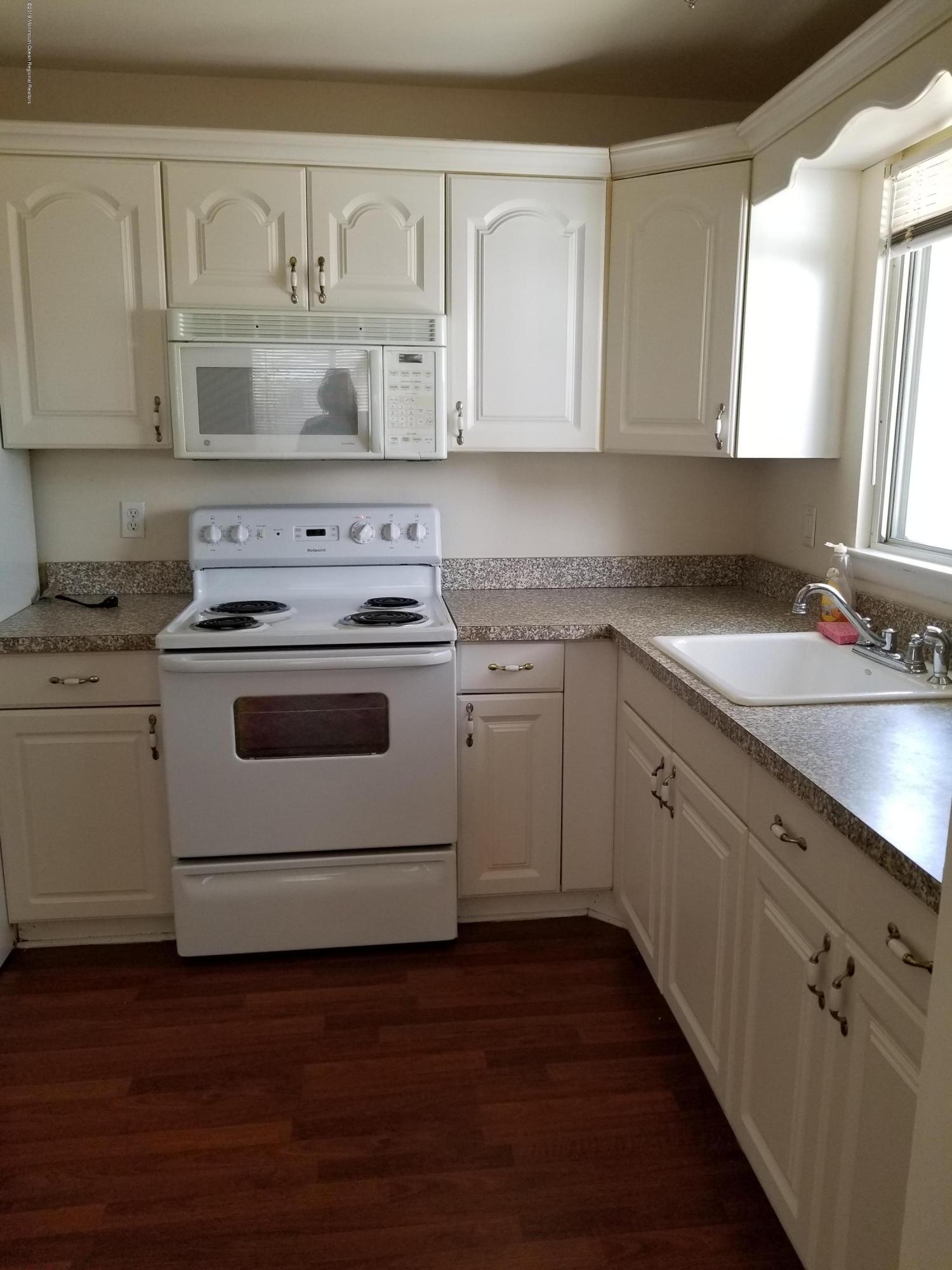 41 Constitution Boulevard Whiting, NJ 08759 - Photo 7 of 25 20190314_120244