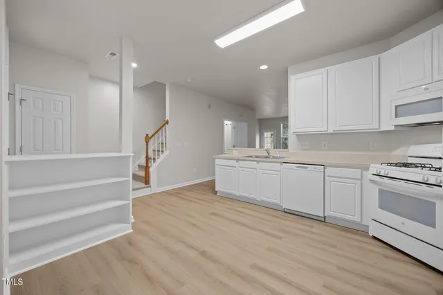 $1,750 | 4437 Moss Garden Path, Raleigh, NC 27616