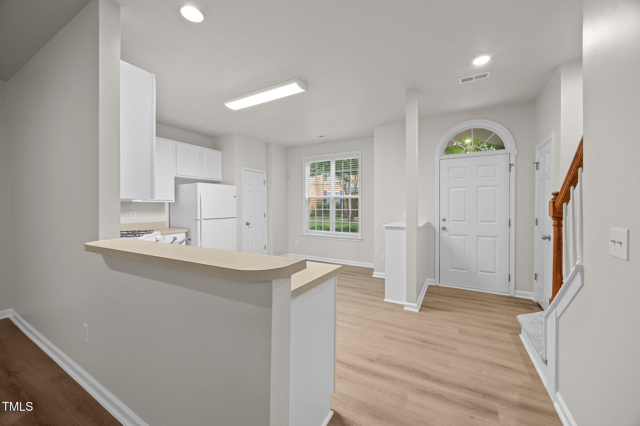 4437 Moss Garden Path Raleigh, NC 27616 - Photo 5 of 24 19-web-or-mls-IMG_8804