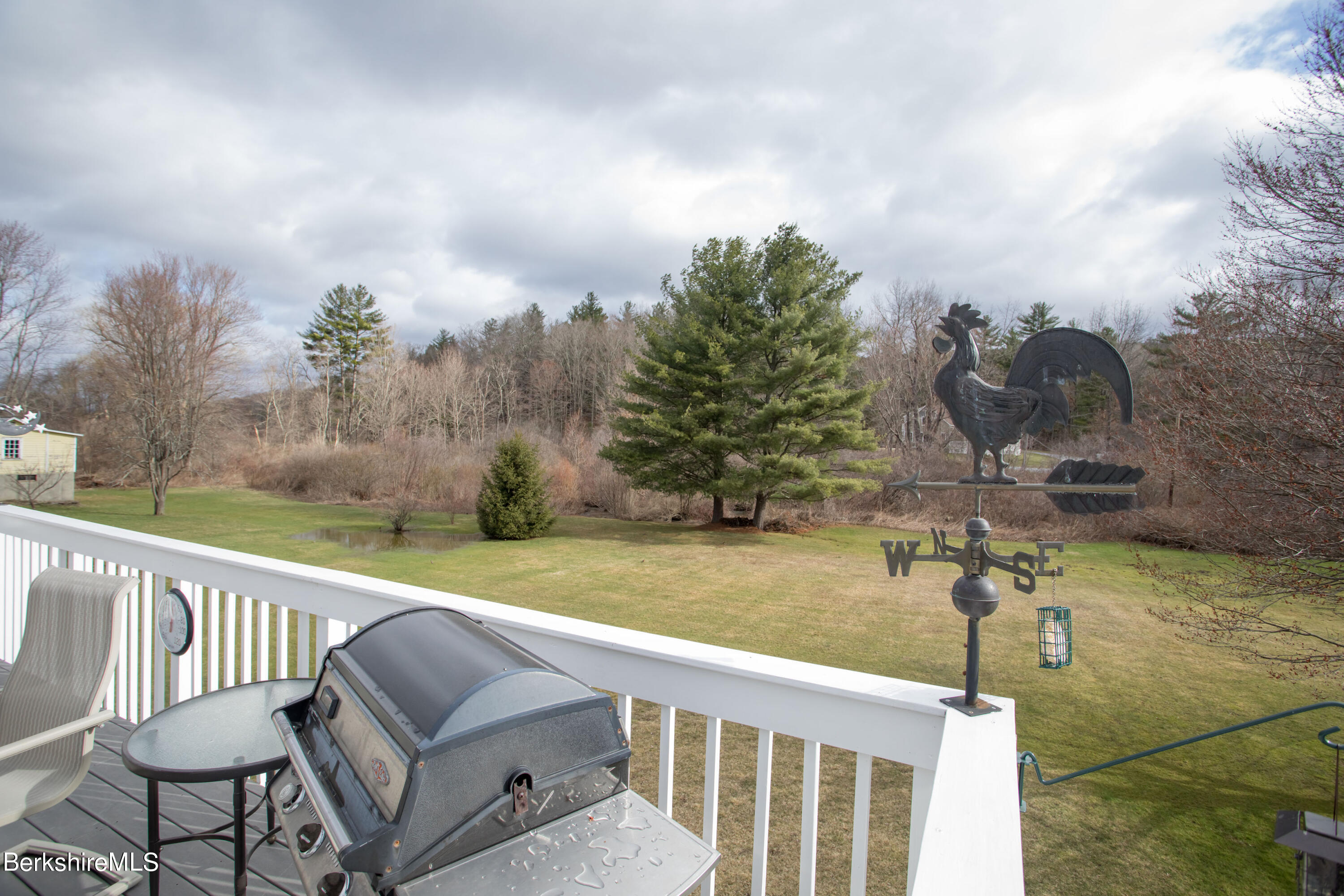 325 State Road Great Barrington, MA 01230 - Photo 6 of 28 325StateRd.10