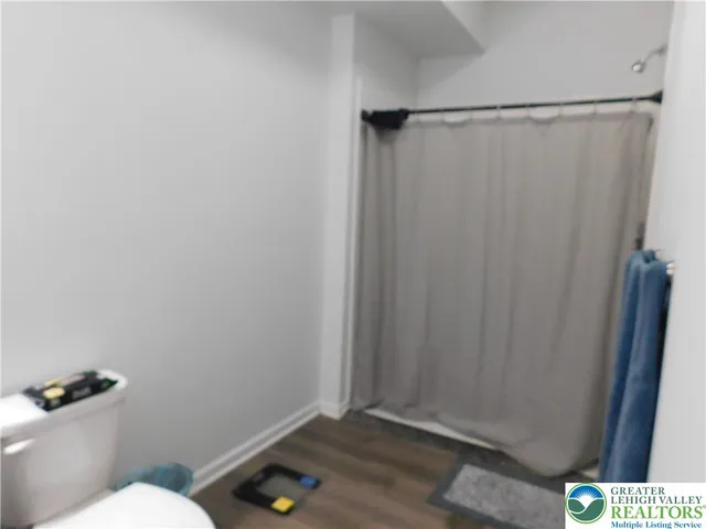 $2,350 | 1047 Cetronia Road, Unit 3, Breinigsville, PA 18031