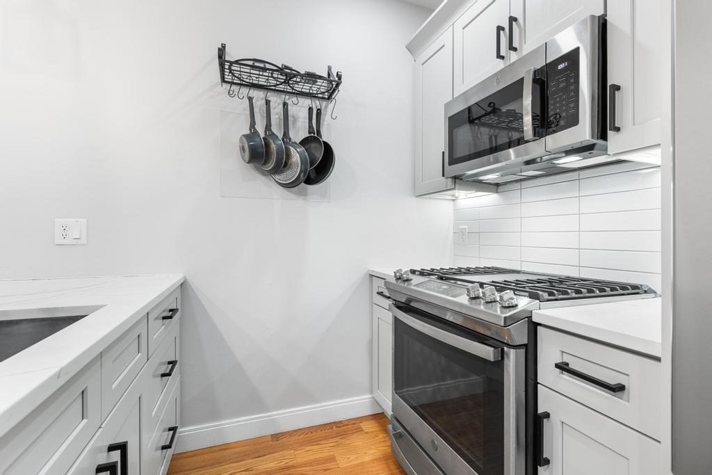 176 West Seventh Street, Unit 2 Boston, MA 02127 - Photo 6 of 22