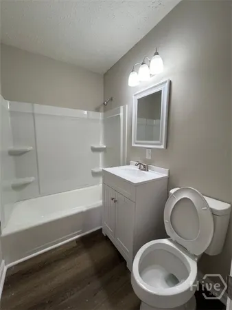 $1,575 | 1695 East Broad Street, Athens, GA 30601