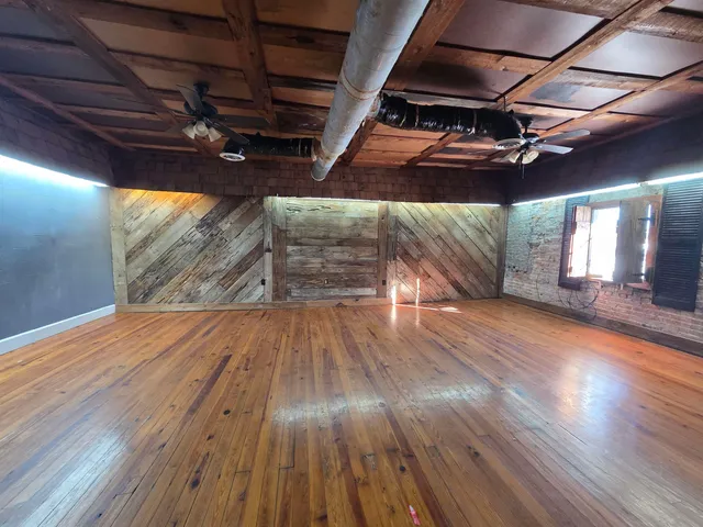 $1,000 | 129 South Jefferson Street, Perry, FL 32347