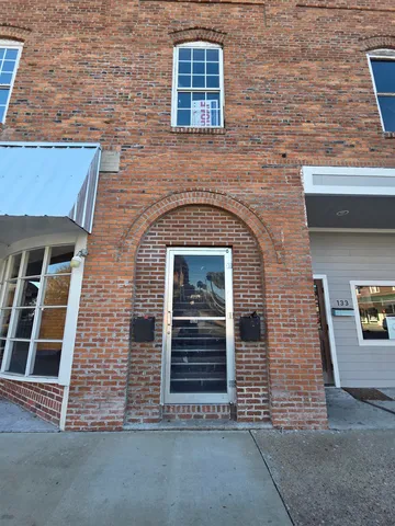 $1,000 | 129 South Jefferson Street, Perry, FL 32347