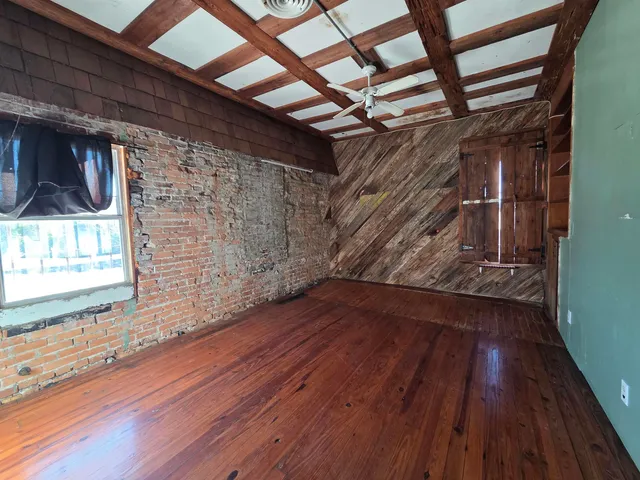 $1,000 | 129 South Jefferson Street, Perry, FL 32347