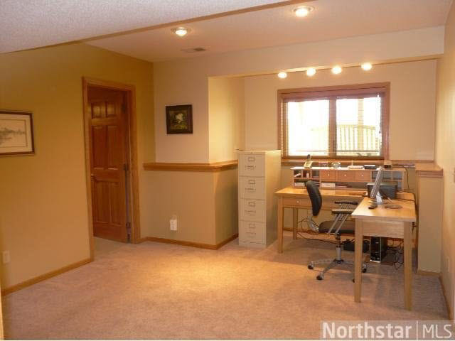 808 Trotters Ridge Eagan, MN 55123 - Photo 12 of 15 Gallery Image 12