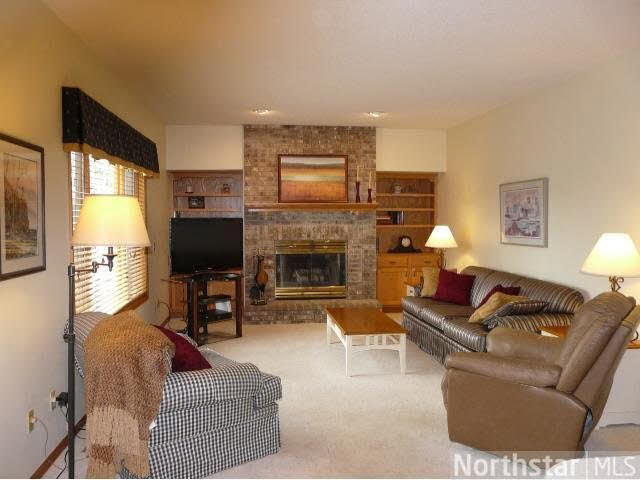 808 Trotters Ridge Eagan, MN 55123 - Photo 3 of 15 Gallery Image 3