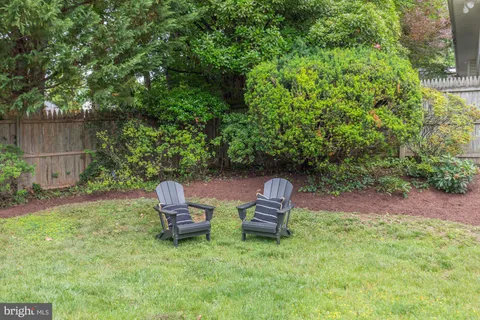 $1,776,000 | 6337 Lenox Road, Bethesda, MD 20817