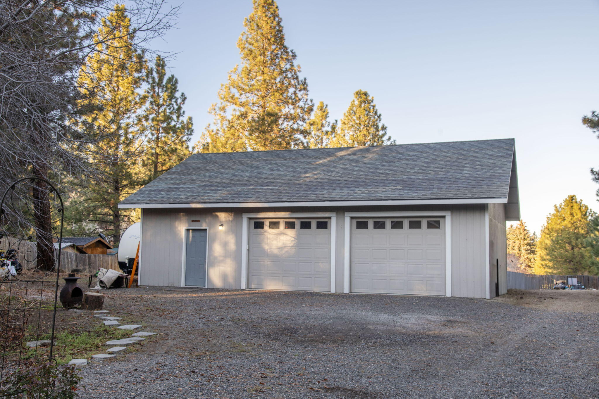 19154 Baker Road Bend, OR 97702 - Photo 23 of 32 25-web-or-mls-DSC_3683