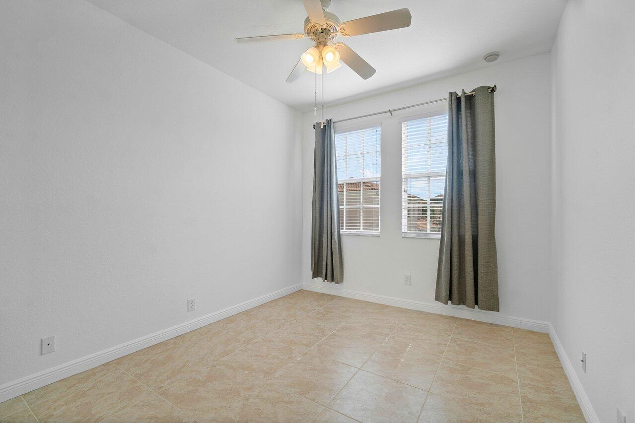 8209 Northwest 8th Way Boca Raton, FL 33487 - Photo 22 of 32 021-8209Northwest8Way-BocaRaton-FL-33487