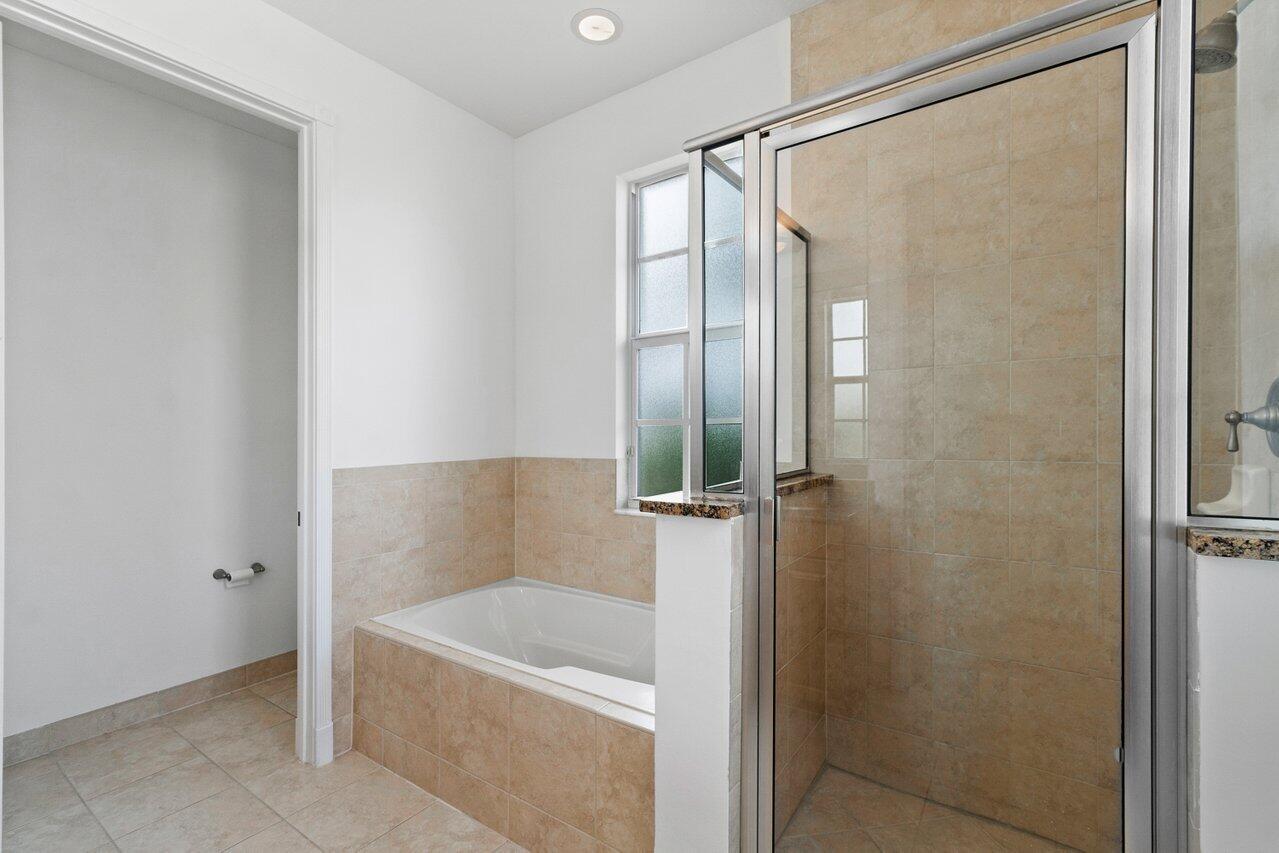 8209 Northwest 8th Way Boca Raton, FL 33487 - Photo 25 of 32 024-8209Northwest8Way-BocaRaton-FL-33487