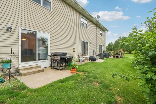 $239,900 | 457 Bowlavard Avenue, Unit 2, Belleville, WI 53508