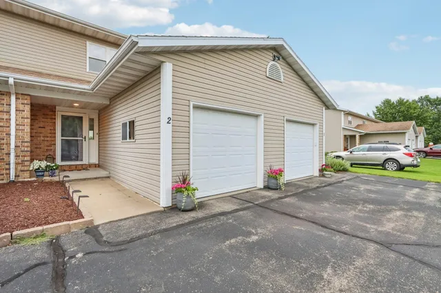 $239,900 | 457 Bowlavard Avenue, Unit 2, Belleville, WI 53508