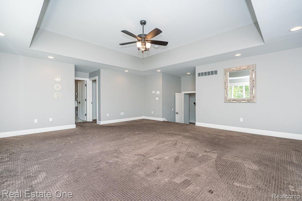 611 Wellington Circle Rochester Hills, MI 48309 - Photo 50 of 70
