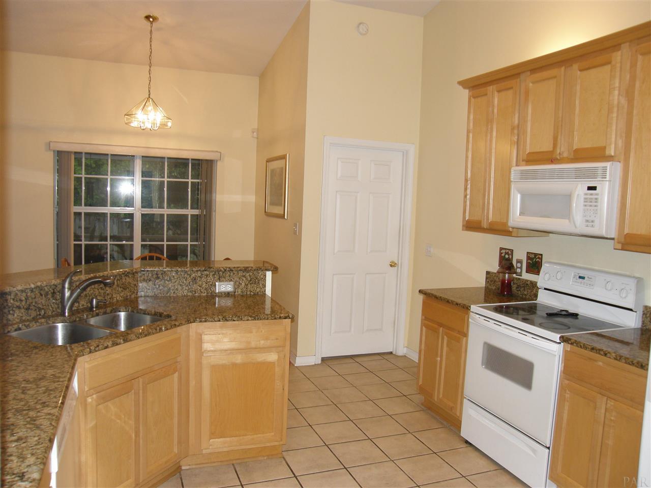 7063 Raburn Road Pensacola, FL 32526 - Photo 10 of 24 Gallery Image 10