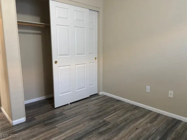 $2,300 | 8690 West Diamond Sand Avenue, Las Vegas, NV 89178