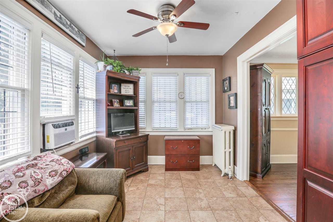 1223 Bishop Road Grosse Pointe Park, MI 48230 - Photo 14 of 35