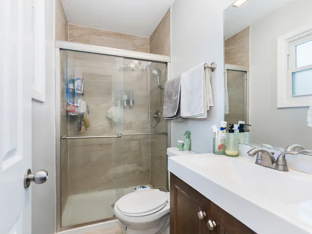 $392,500 | 1591 Hillcrest Avenue, Hanover Park, IL 60133