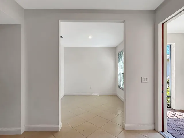 $2,700 | 9870 Southwest Trumpet Tree Circle, Port St. Lucie, FL 34987