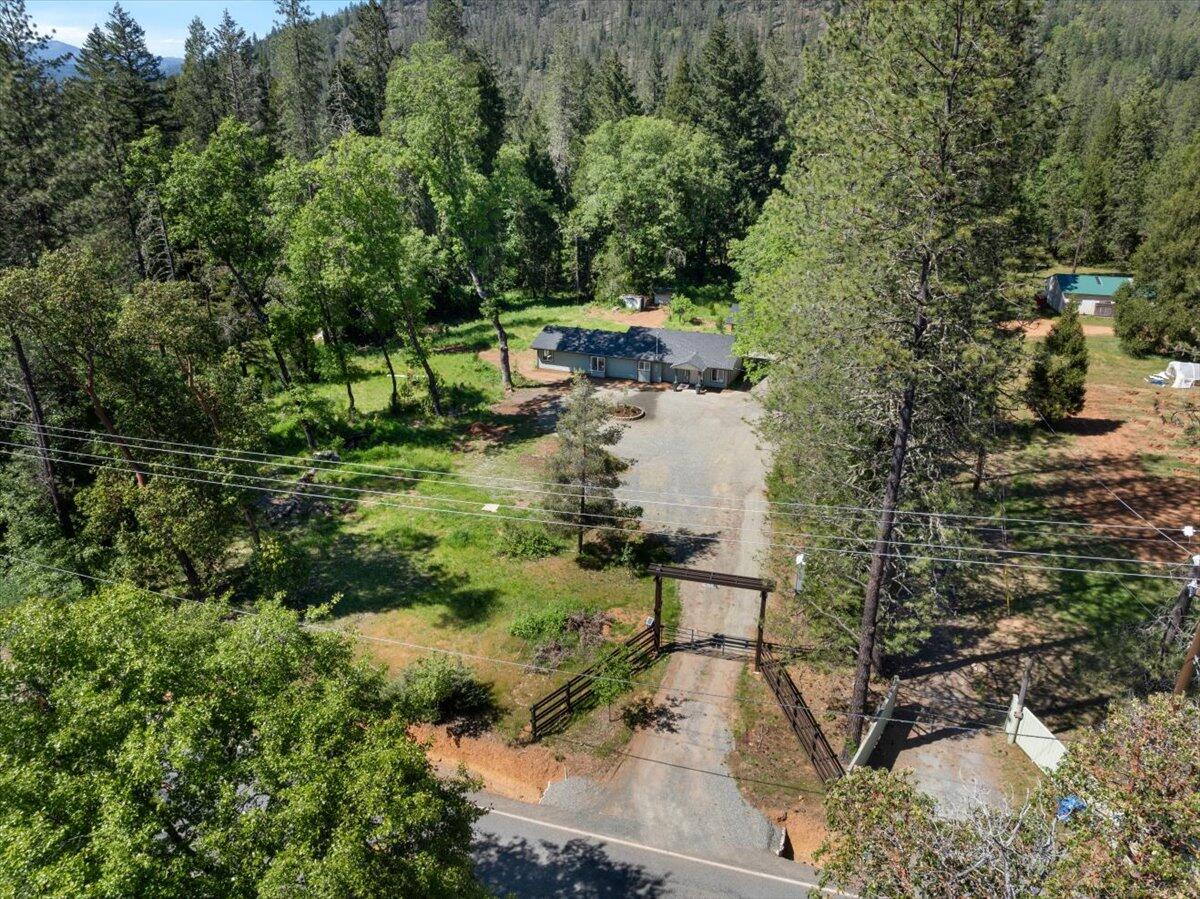 2800 Fish Hatchery Road Grants Pass, OR 97527 - Photo 31 of 42 Gallery Image 31