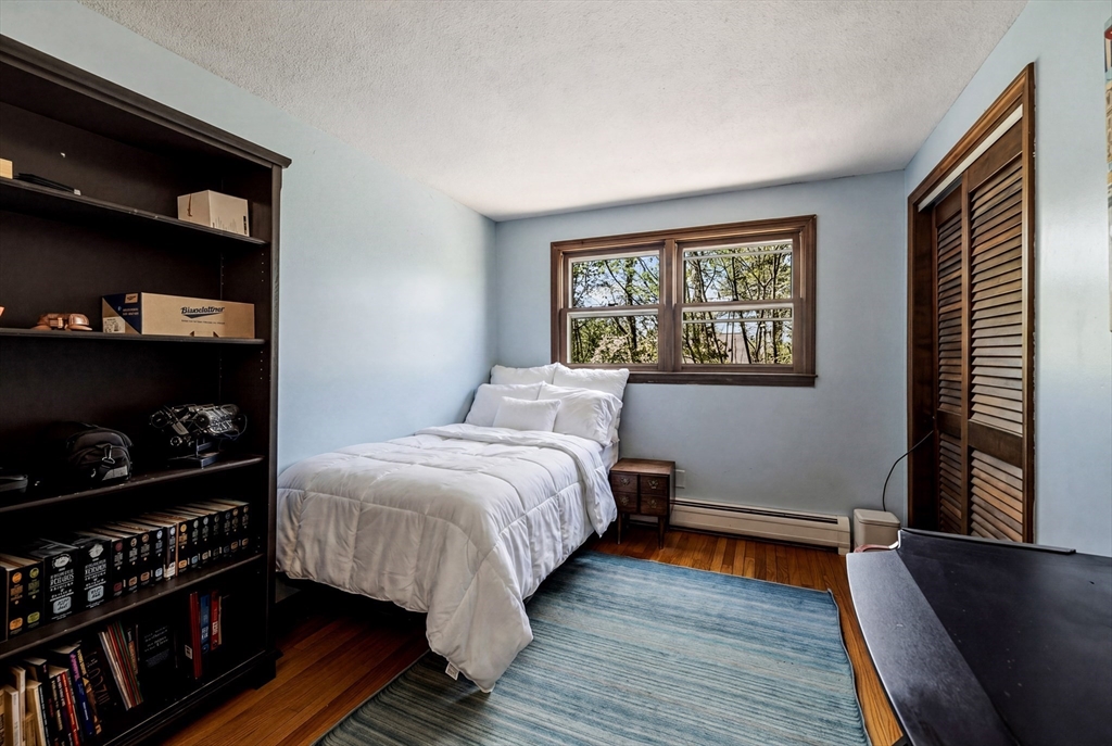 1360 Bay Road Amherst, MA 01002 - Photo 24 of 42 Gallery Image 24