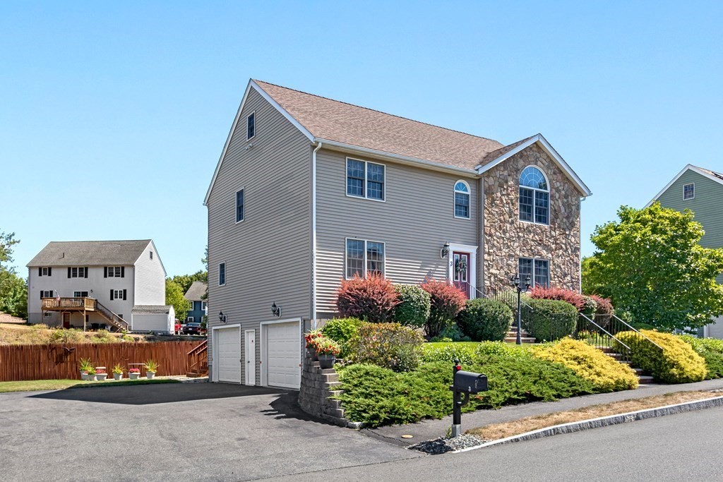 3 Hitching Hill Road Saugus, MA 01906 - Photo 2 of 42 Gallery Image 2