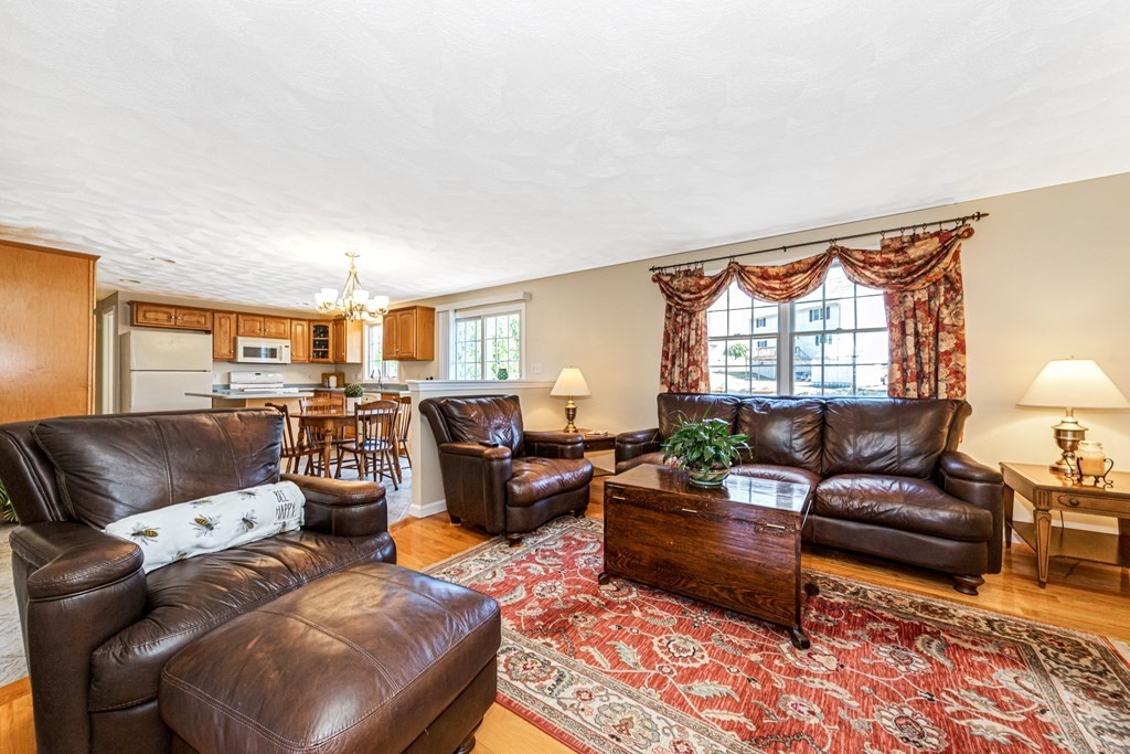 3 Hitching Hill Road Saugus, MA 01906 - Photo 10 of 42 Gallery Image 10