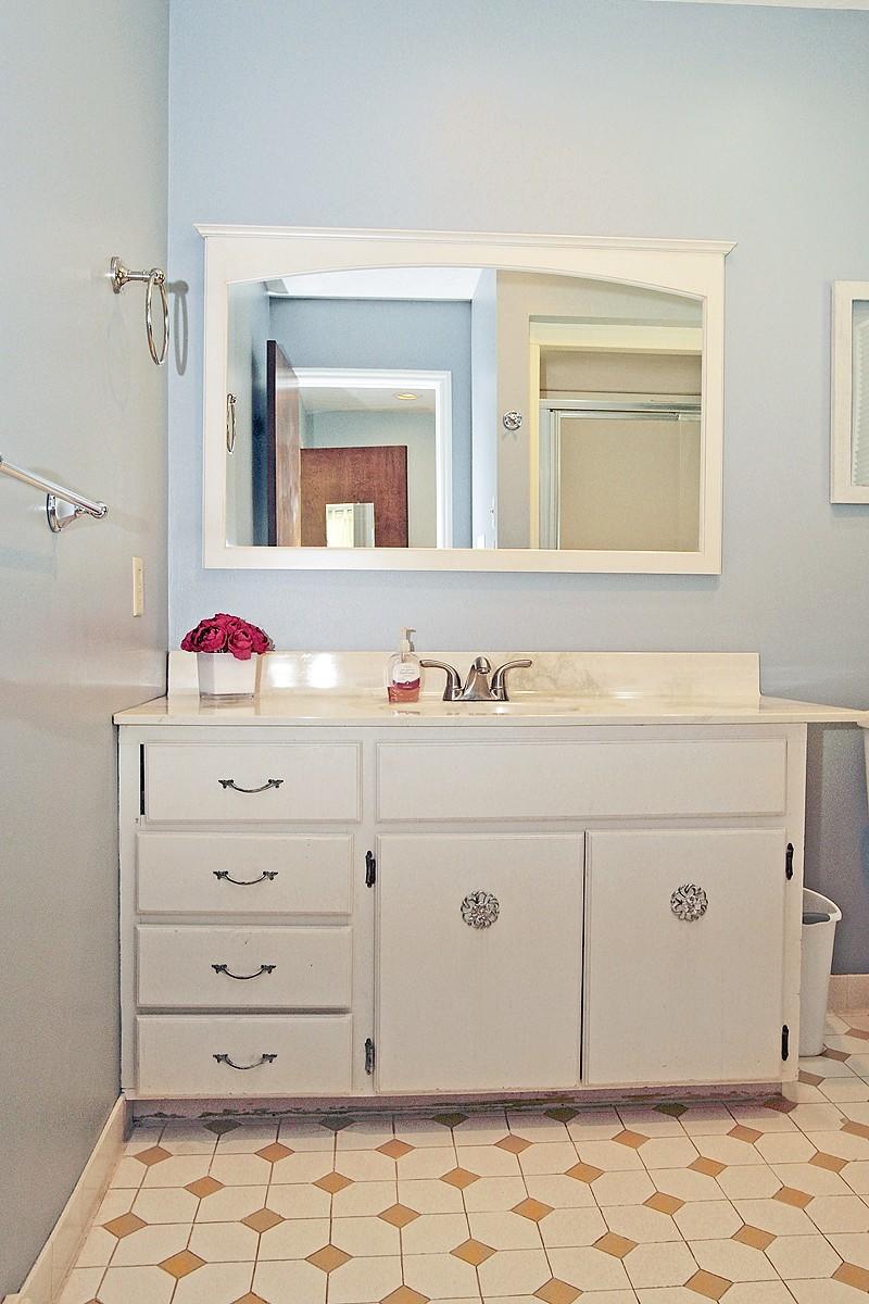104 Mockingbird Hill Road Moneta, VA 24121 - Photo 21 of 52 Master Bath