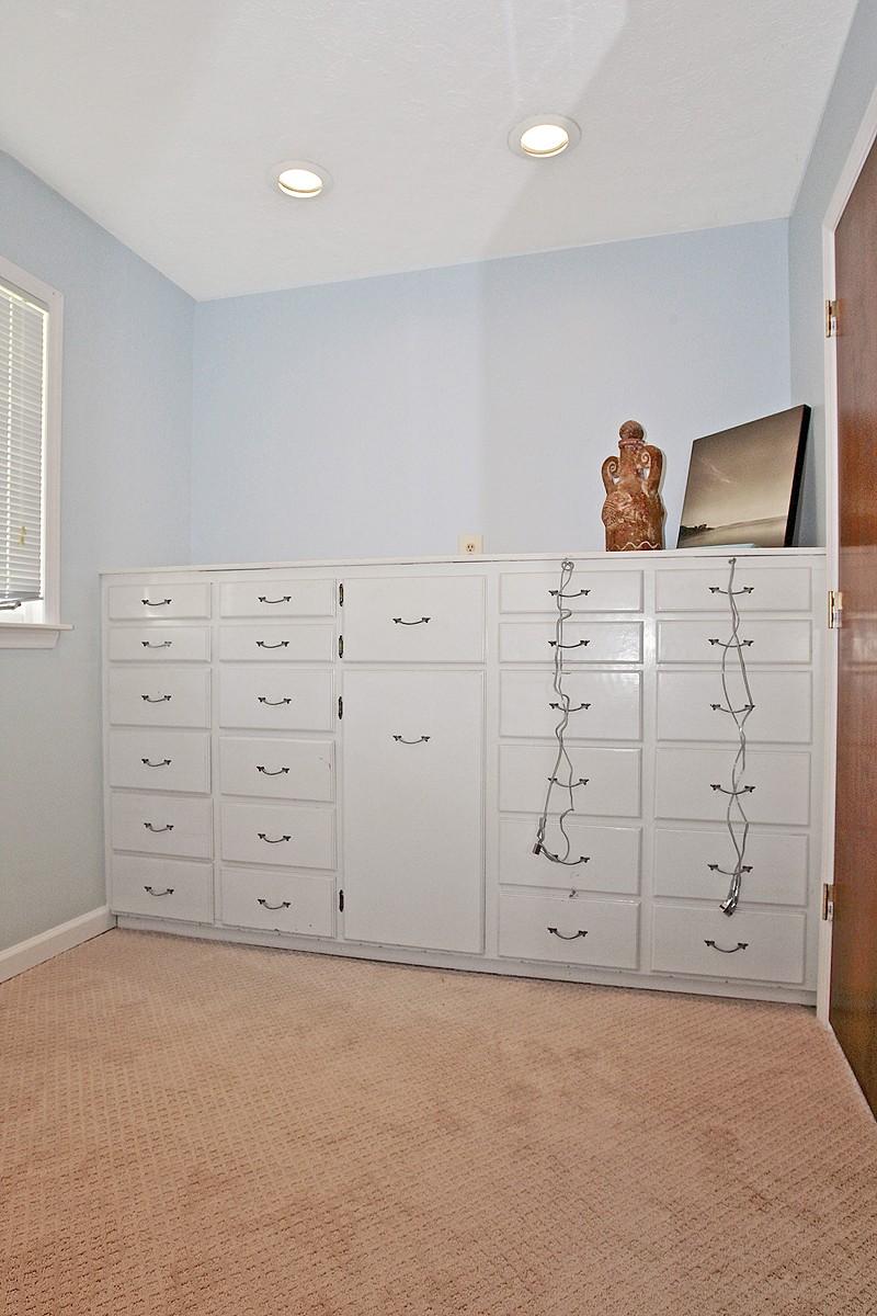 104 Mockingbird Hill Road Moneta, VA 24121 - Photo 25 of 52 Closet