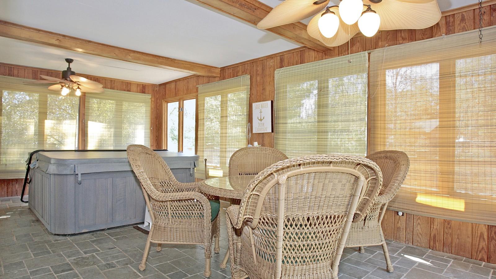 104 Mockingbird Hill Road Moneta, VA 24121 - Photo 28 of 52 Florida Room