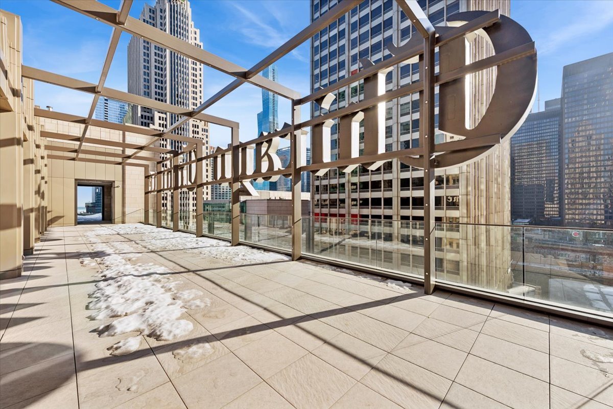 435 North Michigan Avenue, Unit 503 Chicago, IL 60611 - Photo 40 of 48
