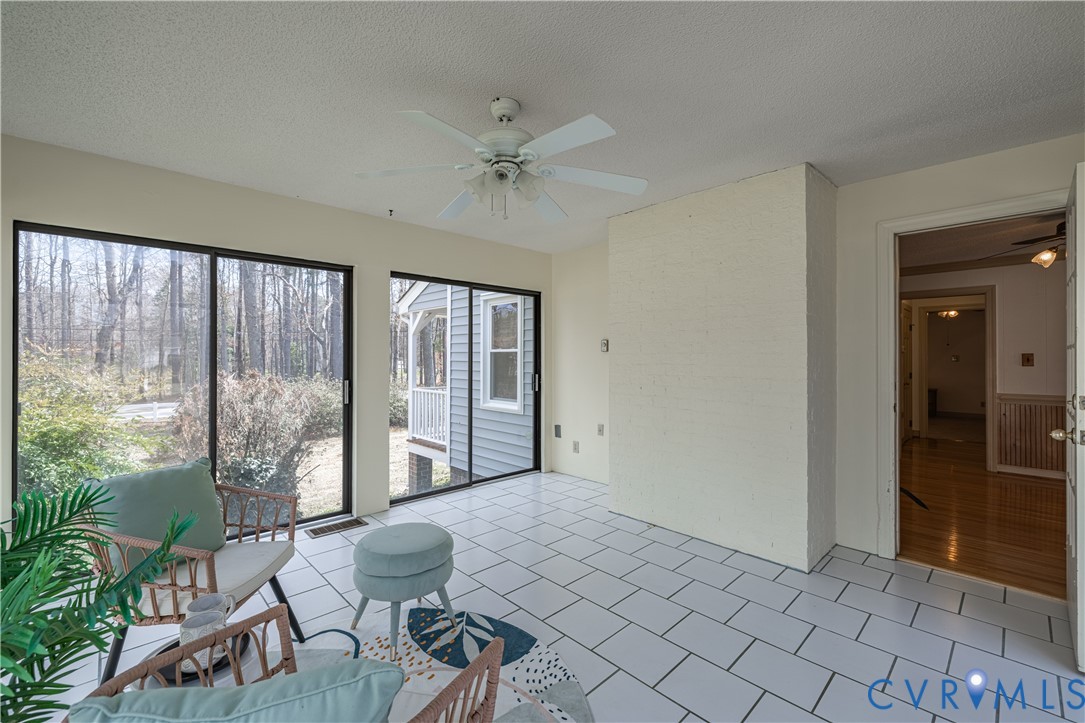 17330 Branders Bridge Road Colonial Heights, VA 23834 - Photo 15 of 55