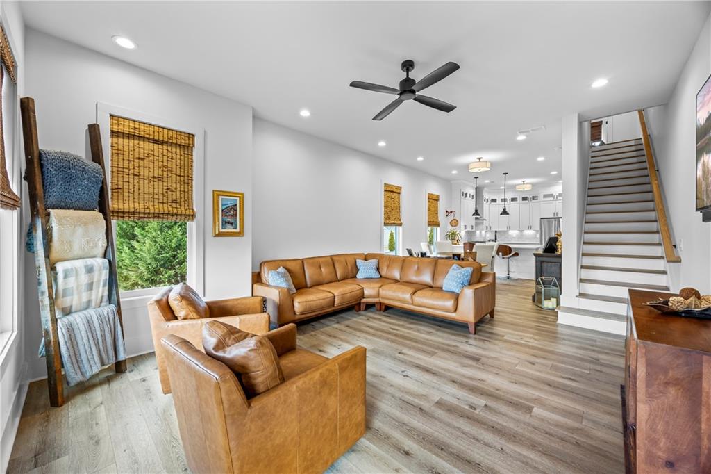 430 Forrest Avenue Gainesville, GA 30501 - Photo 12 of 51