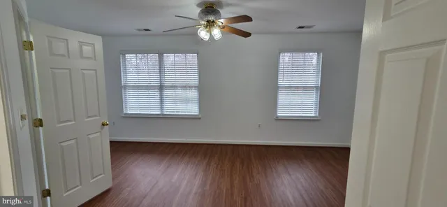 $2,950 | 20544 Blue Heron Terrace, Sterling, VA 20165