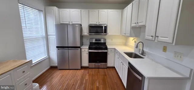 $2,950 | 20544 Blue Heron Terrace, Sterling, VA 20165