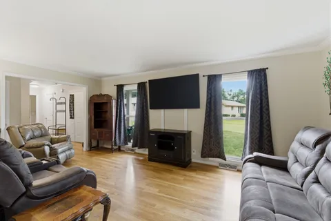 $399,900 | 3744 Anderson Road, Nashville, TN 37217