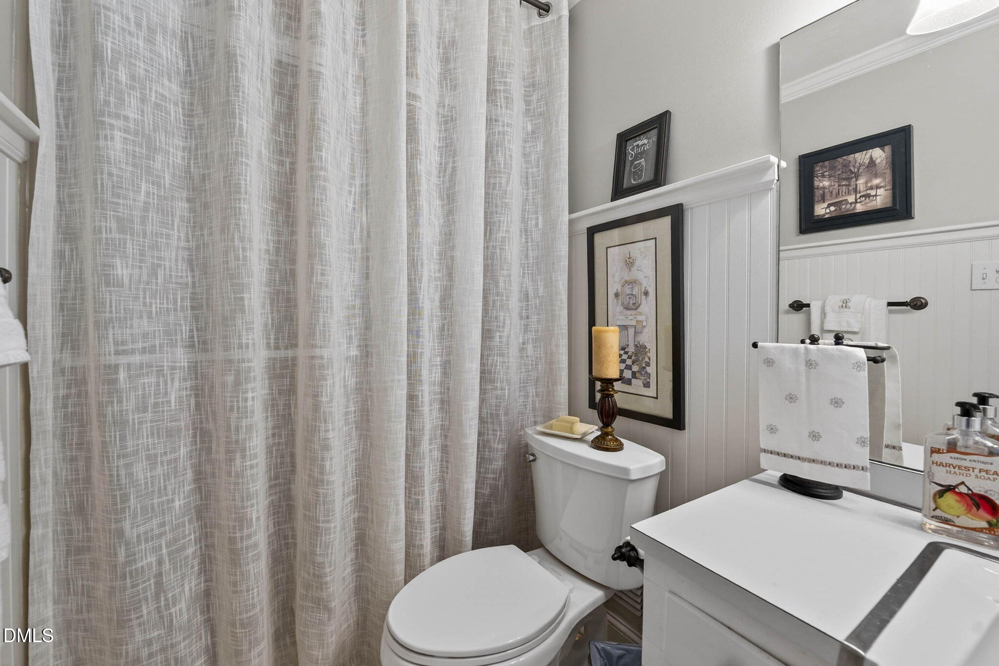 904 Hardimont Road Raleigh, NC 27609 - Photo 24 of 40 29-web-or-mls-904 Hardimont Road -29