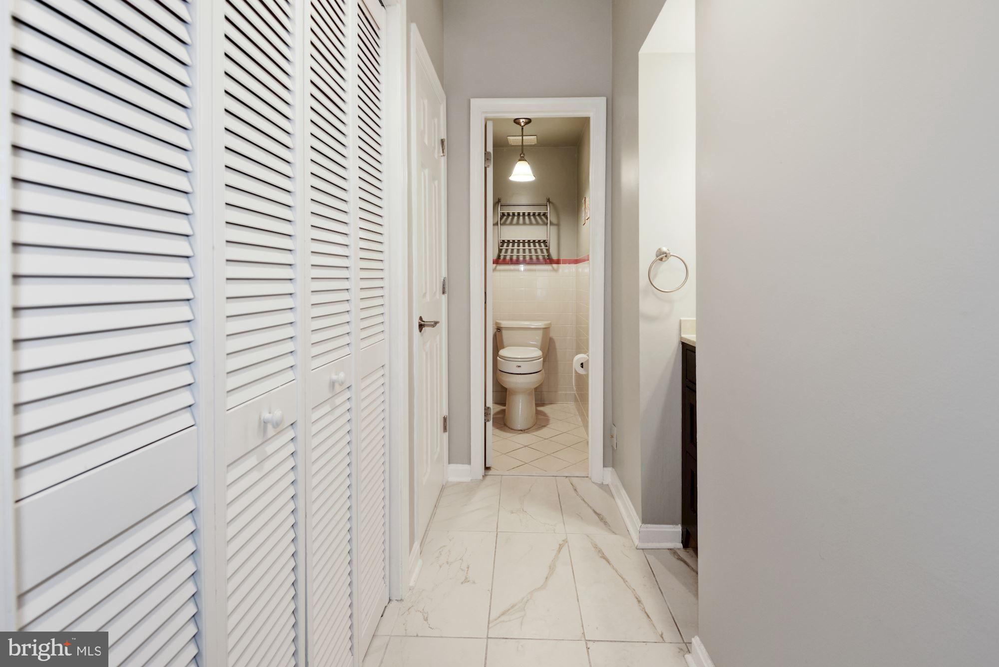 11244 Harbor Court Reston, VA 20191 - Photo 13 of 26 Gallery Image 13
