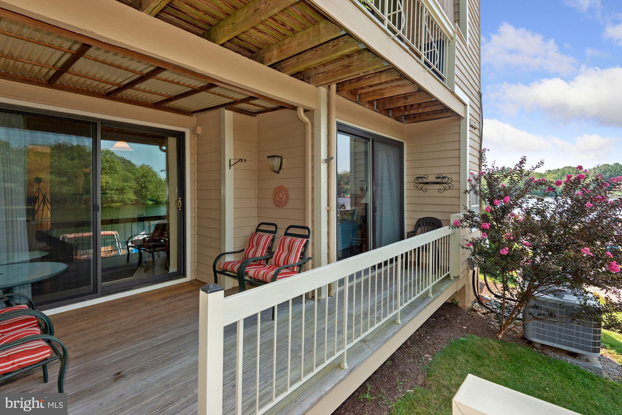 11244 Harbor Court Reston, VA 20191 - Photo 20 of 26 Gallery Image 20