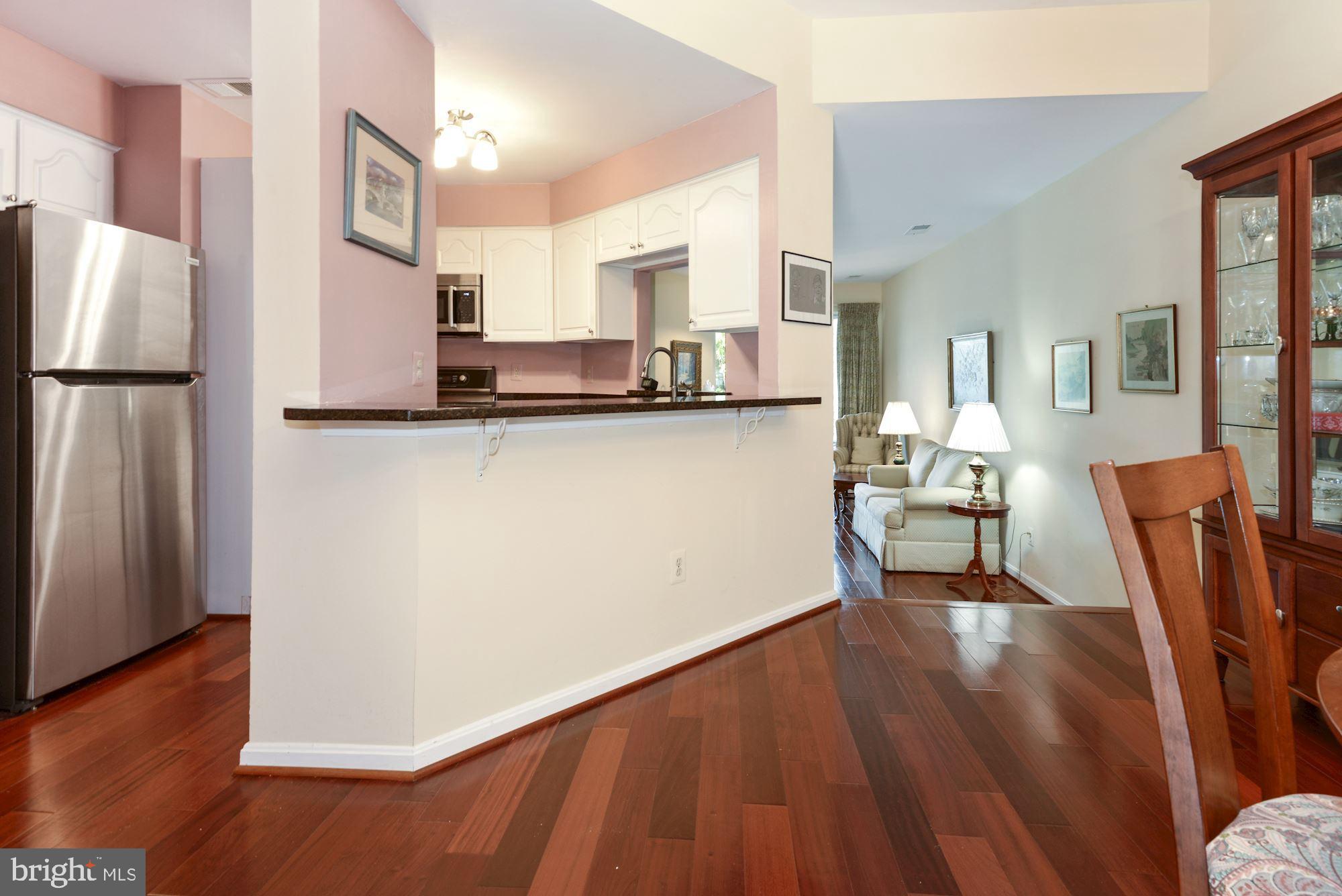11244 Harbor Court Reston, VA 20191 - Photo 7 of 26 Gallery Image 7