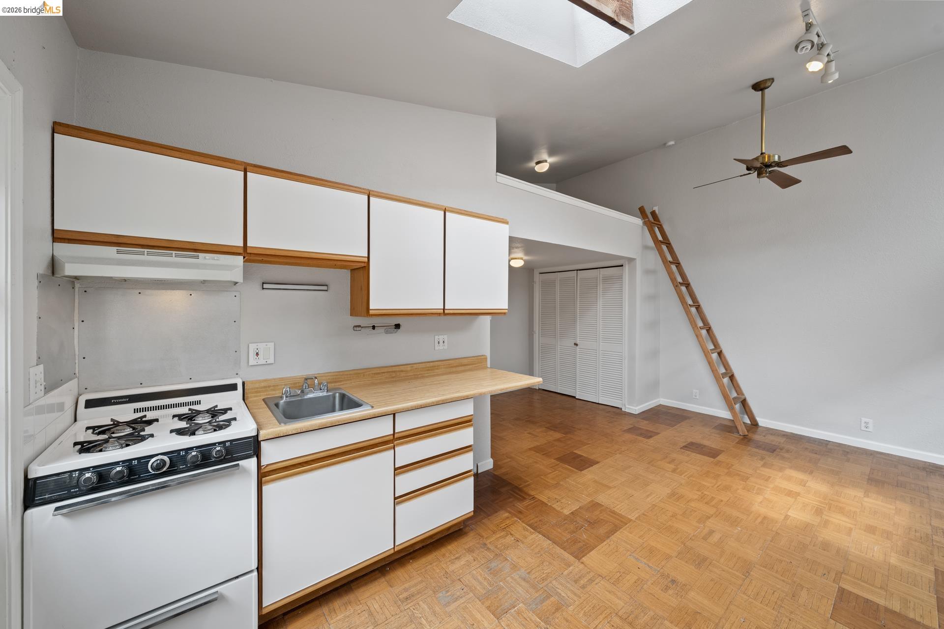 2714 Woolsey Street Berkeley, CA 94705 - Photo 45 of 46