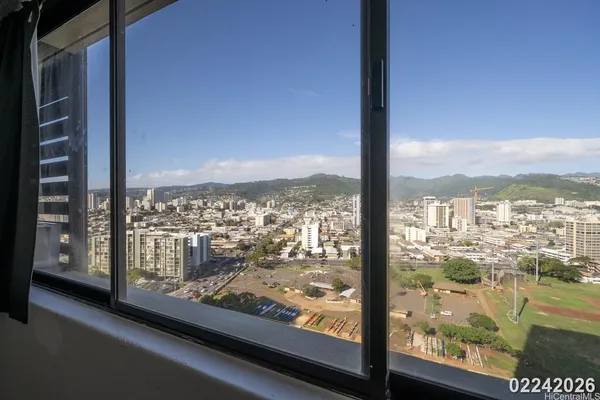 $1,700 | 444 Niu Street, Unit 2412, Honolulu, HI 96815